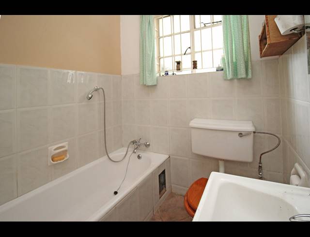 2 BEDROOM HOUSE FOR SALE IN ORANGE GROVE